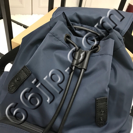 バーバリーバッグ全体デザイン